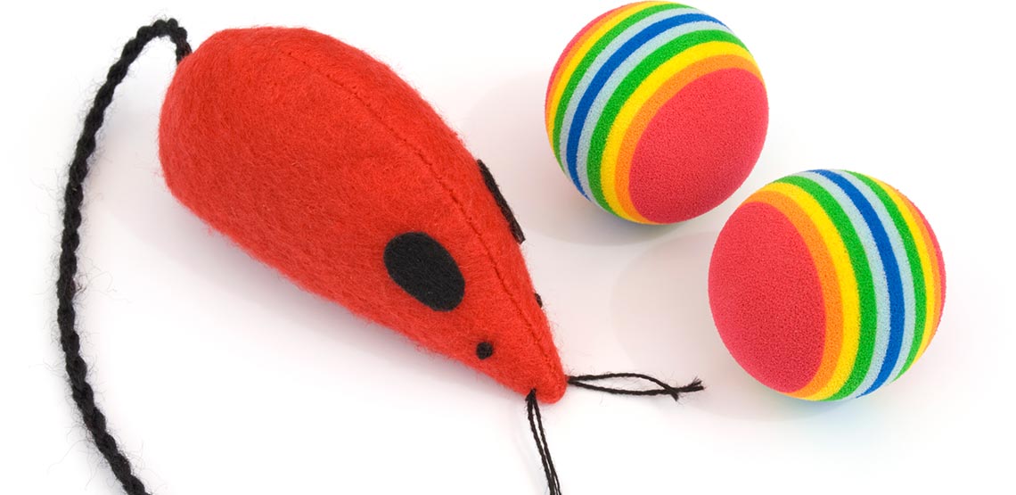 Plus mouse and plush balls